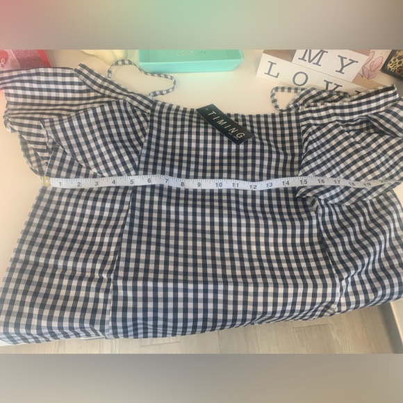 - 5 for $25- NWT Size Large Cold Shoulder Top by TIMING - Picture 8 of 13